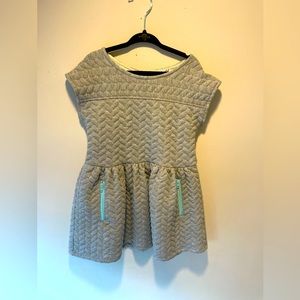 Splendid 4T quilted grey dress with aqua zippers